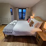 East Lynne House By Cliftonvalley Будинок відпочинку *