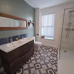 East Lynne House By Cliftonvalley Будинок відпочинку Бристоль