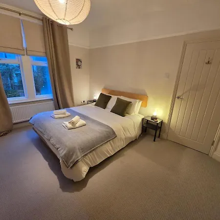 East Lynne House By Cliftonvalley Bristol