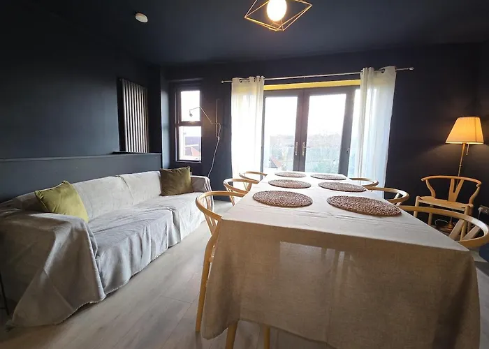 Casa de Férias East Lynne House By Cliftonvalley *