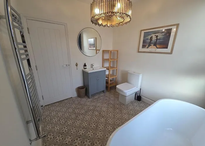 בית נופש East Lynne House By Cliftonvalley *