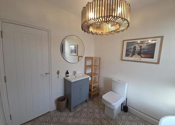 East Lynne House By Cliftonvalley בית נופש *